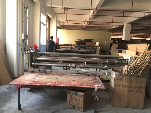 《一口气看完偷渡的女人》午夜高清完整版8